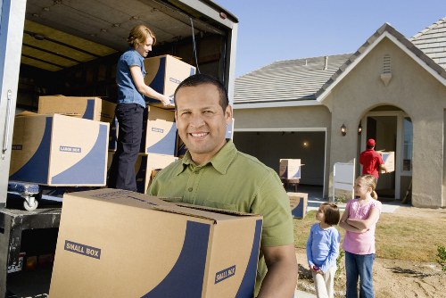 Professional removals team handling a move in Bermondsey with care
